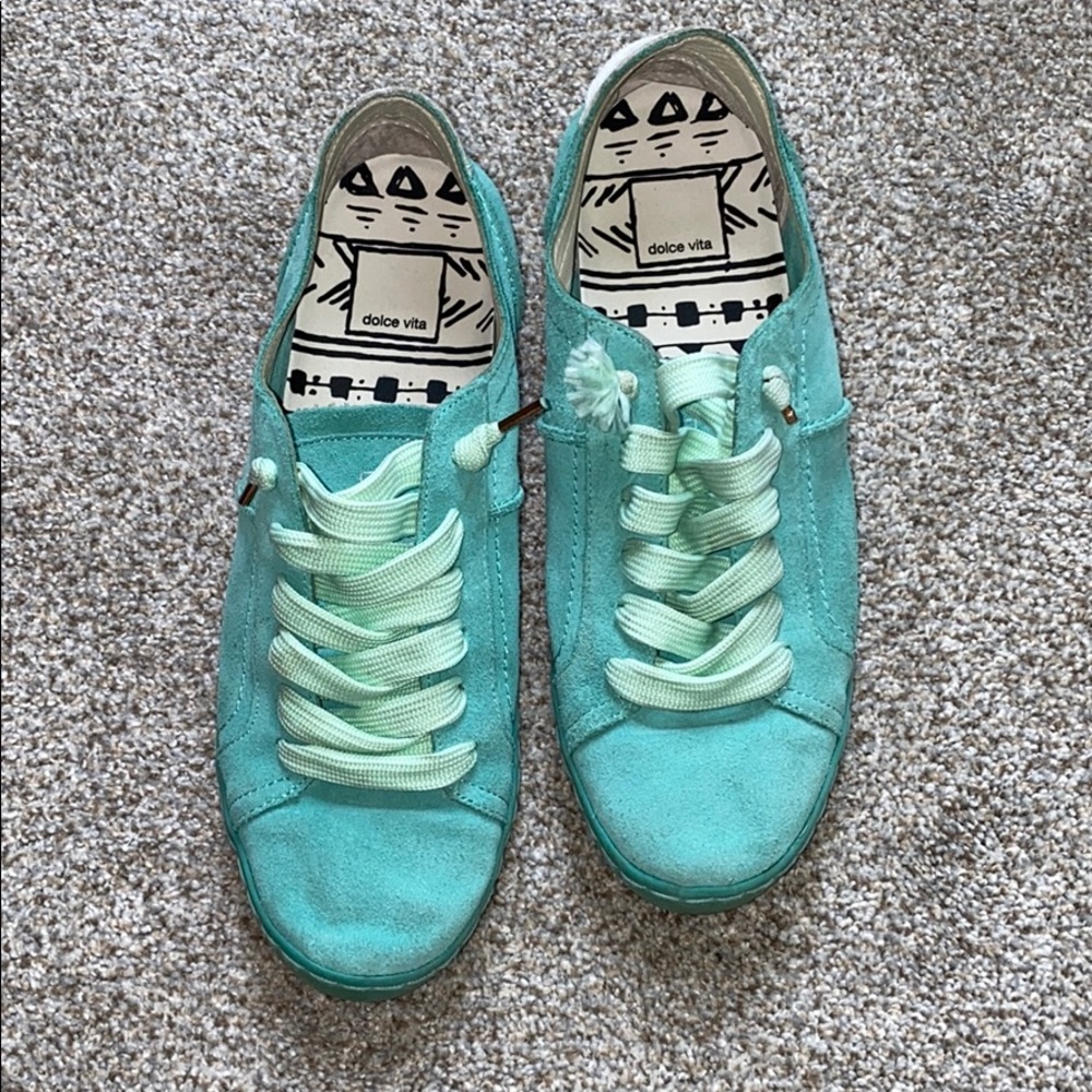 Dolce Vita Fashion Sneakers - Picture 4 of 4
